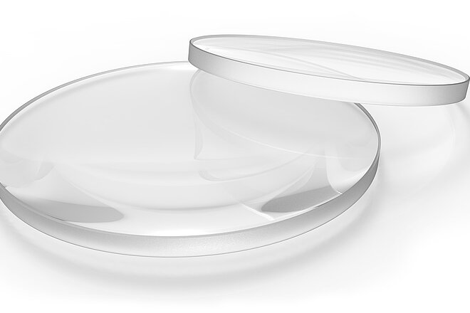 Linsen sphärisch - Transparente, zumindest teilweise sphärisch gekrümmte Glas- oder Kunststoffscheiben zur Brechung von Licht