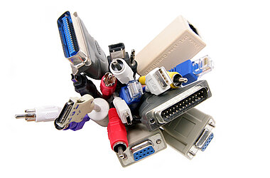 Stecker / Steckverbinder